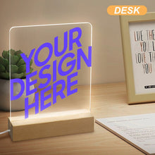 Charger l'image dans la galerie, Veilleuse en acrylique avec socle carré en bois personnalisé avec photo texte prénom