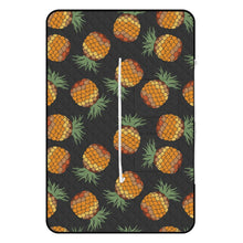 Charger l'image dans la galerie, La Révolution du Pique-Nique : Tapis Pliable 2-en-1 Personnalisé