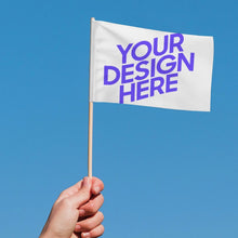 Charger l'image dans la galerie, Drapeau de voiture personnalisé avec photo texte prénom