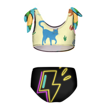 Charger l'image dans la galerie, Bikini fille bustier avec détails à nouer sur les épaules (2 pièces) NT022 personnalisé avec  photo texte logo (conception multi-images)