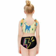 Charger l'image dans la galerie, Bikini fille bustier avec détails à nouer sur les épaules (2 pièces) NT022 personnalisé avec  photo texte logo (conception multi-images)