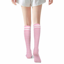 Charger l'image dans la galerie, Chaussettes tendance unisexes avec 2 longueurs disponibles (46 cm, 60 cm) personnalisé avec photo texte prénom