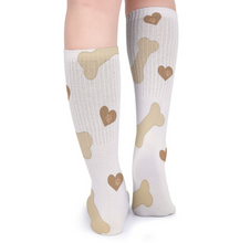 Charger l'image dans la galerie, Chaussettes longues respirantes pour femmes / hommes personnalisé avec logo texte photo (conception multi-images)