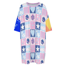 Charger l'image dans la galerie, Chemise de nuit ample à manches courtes pour femme grande taille LM475 personnalisée avec prénom motif texte (conception multi-images)