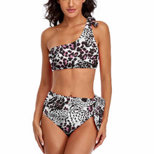 Charger l'image dans la galerie, Ensemble bikini bustier BK2119 pour femme en forme d'épaule unique personnalisée avec prénom motif texte (conception multi-images)