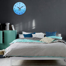 Charger l'image dans la galerie, Horloge murale vintage en bois simple personnalisée avec photo motif texte logo image