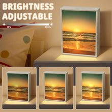 Charger l'image dans la galerie, Miroir veilleuse personnalisé avec photo texte prénom