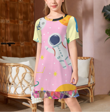 Charger l'image dans la galerie, Robe fille robe à manches courtes F5Q personnalisée avec prénom motif texte (conception multi-images)