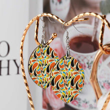 Charger l'image dans la galerie, Pendentif boucle d'oreille en bois personnalisé avec photo texte