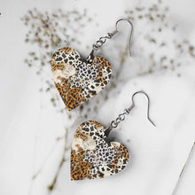 Charger l'image dans la galerie, Pendentif boucle d'oreille en bois personnalisé avec photo texte