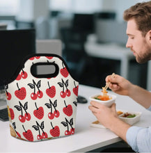 Charger l'image dans la galerie, Sac à déjeuner portable personnalisée avec prénom motif texte (conception multi-images)