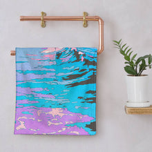 Charger l'image dans la galerie, Serviette de bain en polaire corail personnalisé avec photo texte prénom