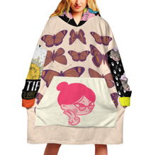 Charger l'image dans la galerie, Sweat à capuche couverture portable en cadeau Sweat-shirt couverture chaude pour l’intérieur et l’extérieur personnalisée avec prénom motif texte (conception multi-images)
