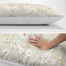 Charger l'image dans la galerie, Taie d'oreiller en polyester à longues bandes impression recto personnalisé avec photo texte prénom