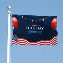 Charger l'image dans la galerie, Un drapeau avec un trou dans chaque coin personnalisée avec prénom motif texte