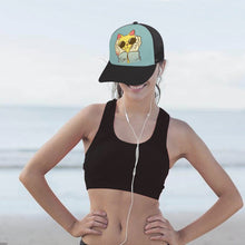 Charger l'image dans la galerie, Casquette Trucker Personnalisée | Créez Votre Casquette avec Logo