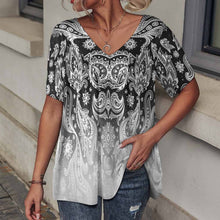 Charger l'image dans la galerie, Impression d’image unique T-shirt à manches courtes à col en V pour femmes BDT personnalisé avec photo logo texte motif