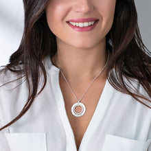 Charger l'image dans la galerie, Collier X0080 en argent sterling 925 / cuivre avec zircon cubique rond personnalisé pour femme gravure avec texte prénom