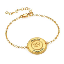 Charger l'image dans la galerie, Graduation Hat Bracelet avec pendentif S0045 gravé personnalisé avec texte prénom