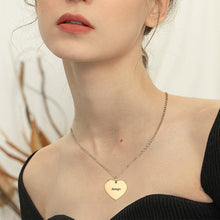 Charger l'image dans la galerie, Collier coeur acier titane plaqué or / or rose femme homme gravure personnalisé avec prénom
