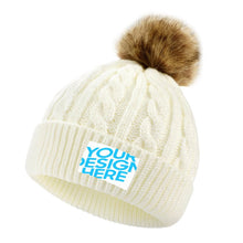 Charger l'image dans la galerie, Bonnet tricoté pour bébé en laine personnalisé avec logo photo motif texte