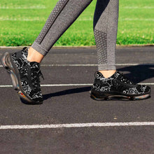 Charger l'image dans la galerie, Chaussures de sport / Baskets pour femmes F68 personnalisé avec prénom photo logo texte motif