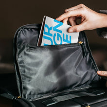 Charger l'image dans la galerie, Housse de protection pour passeport en PU à impression complète personnalisé avec photo texte prénom