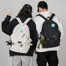 Charger l'image dans la galerie, Badge circle fer blanc personnalisé avec prénom motif texte