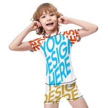 Charger l'image dans la galerie, Maillot de bain deux pièces à manches courtes avec short pour garçon BT002 personnalisé avec photo motif texte (conception multi-images)