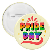 Charger l'image dans la galerie, Badge circle fer blanc personnalisé avec prénom motif texte