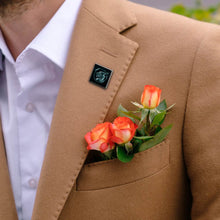 Charger l'image dans la galerie, Badges de forme carrée en métal personnalisés avec photos texte logo