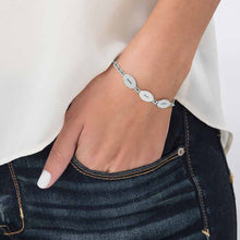 Charger l'image dans la galerie, Bracelet ovale S0023 pour femme longueur réglable gravure personnalisé avec texte prénom