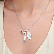 Charger l'image dans la galerie, Collier commémoratif pendentif à breloques avec pierre grenat X0035 gravure personnalisé avec texte prénom