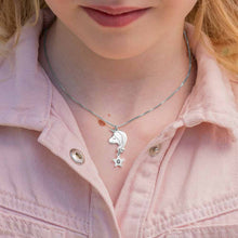 Charger l'image dans la galerie, Collier licorne pendentif pour fille X0043 gravure personnalisé avec lettre