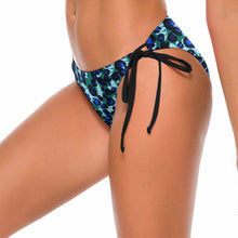 Charger l'image dans la galerie, Bas bikini / slip de bain avec des rubans femme personnalisé avec photo logo motif texte