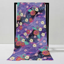 Charger l'image dans la galerie, Foulard personnalisée en soie simulée