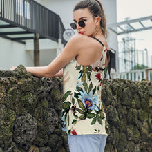 Charger l'image dans la galerie, Gilet Tank Top débardeur avec bretelles moderne chic femme personnalisé avec photo motif texte logo