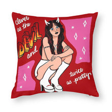 Charger l'image dans la galerie, Taie d'oreiller carré en polyester avec fermeture éclair (lot de 2) personnalisée avec photo texte logo