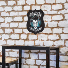 Charger l'image dans la galerie, Peinture personnalisée suspendue en métal en forme de bouclier