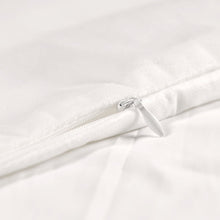 Charger l'image dans la galerie, Taies d'oreiller / Housses de coussin carrée en peluche 45cmx45cm personnalisée avec photo prénom impression recto-verso