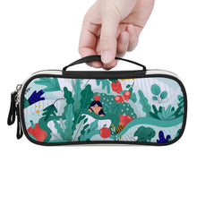 Charger l'image dans la galerie, Trousse de maquillage originale / trousse à crayons personnalisée avec photo logo motif texte