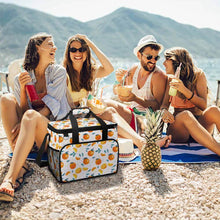 Charger l'image dans la galerie, Sac isotherme de camping A019 personnalisé avec prénom photo texte logo