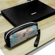 Charger l'image dans la galerie, Trousse / sac à stylo / petit sac à cosmétique personnalisé avec photo logo motif texte