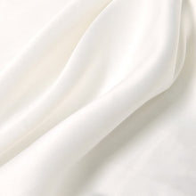 Charger l'image dans la galerie, Foulard personnalisée en soie simulée