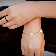 Charger l'image dans la galerie, Bracelet pendentif trois coeurs S0035 gravé personnalisé avec texte prénom