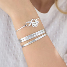 Charger l'image dans la galerie, Bracelet Infini S0043 gravé personnalisé avec lettre