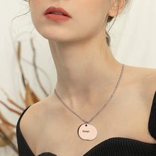 Charger l'image dans la galerie, Collier disque deux en acier au titane pour femmes gravure personnalisé avec prénom texte