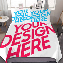 Charger l'image dans la galerie, Parure de lit réversible 3 pièces (1 housse de couette + 2 taies d'oreiller) imprimée recto verso personnalisée avec prénom motif texte
