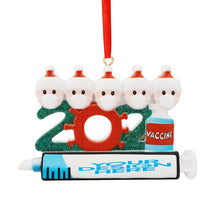 Charger l'image dans la galerie, Décoration/ornement de Noël de poupée avec seringue GY0902041 impression personnalisé avec image motif logo texte