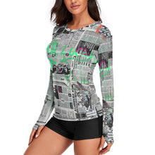 Charger l'image dans la galerie, Women's Long Sleeve T-Shirt Newspaper Graffiti
